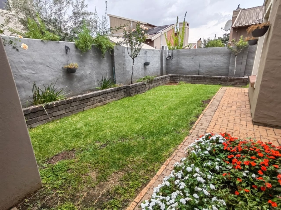 3 Bedroom Property for Sale in Grimbeeck Park North West